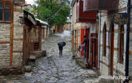 Азербайджан в тройке самых привлекательных туристических направлений в мире