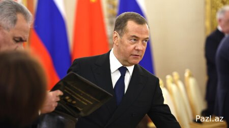 Трамп напугал Медведева: он включил "заднюю"