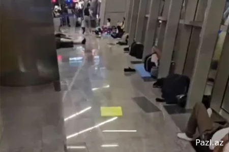 Москва удерживает азербайджанцев во Внуково