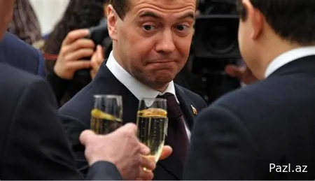 Димон и рахитичная задница