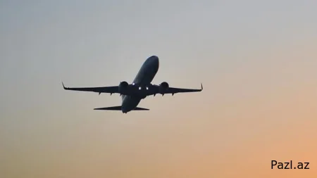 Сбит самолет с гумпомощью