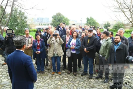 Путешествие в возрождающийся Агдам