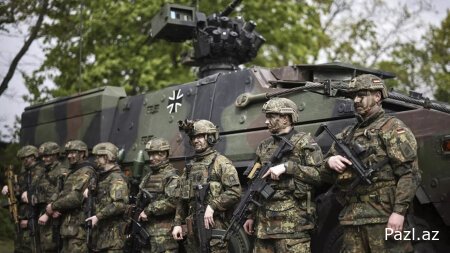 Германия разворачивает танковую бригаду в Литве
